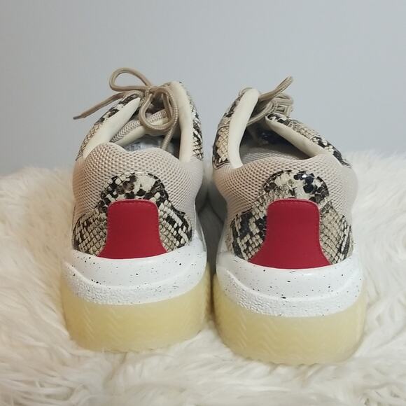 NWT INC International Concepts Womens Bubblez Low Top Lace Up Snakeskin Print - Picture 3 of 7